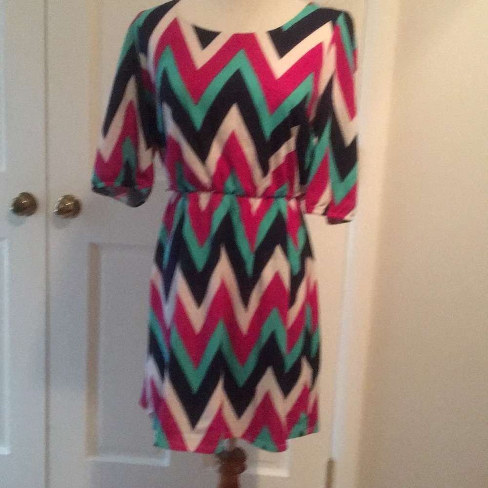 Chevron Capri sleeve dress